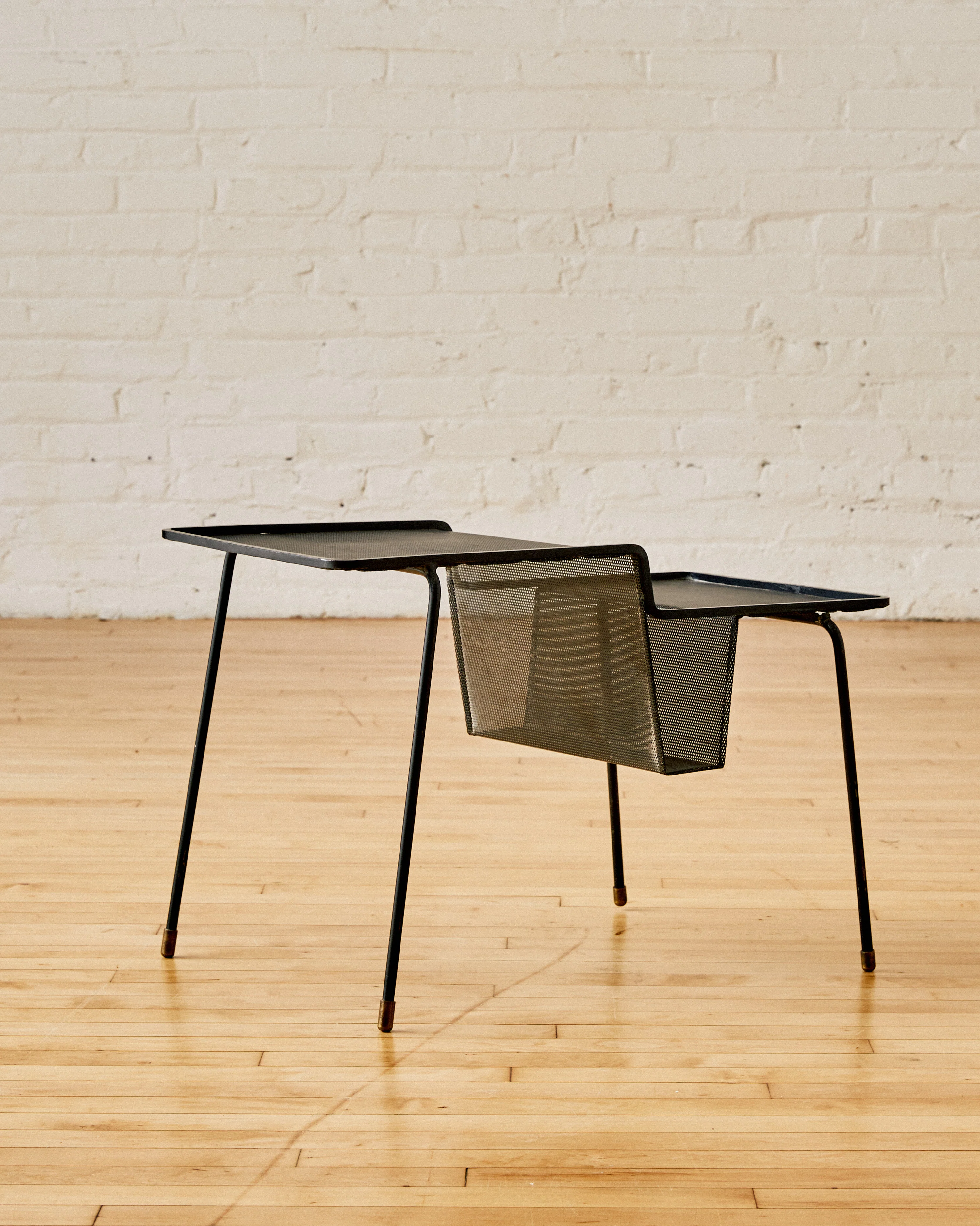 ELYSEE MAGAZINE TABLE BY MATHIEU MATEGOT - Image 3
