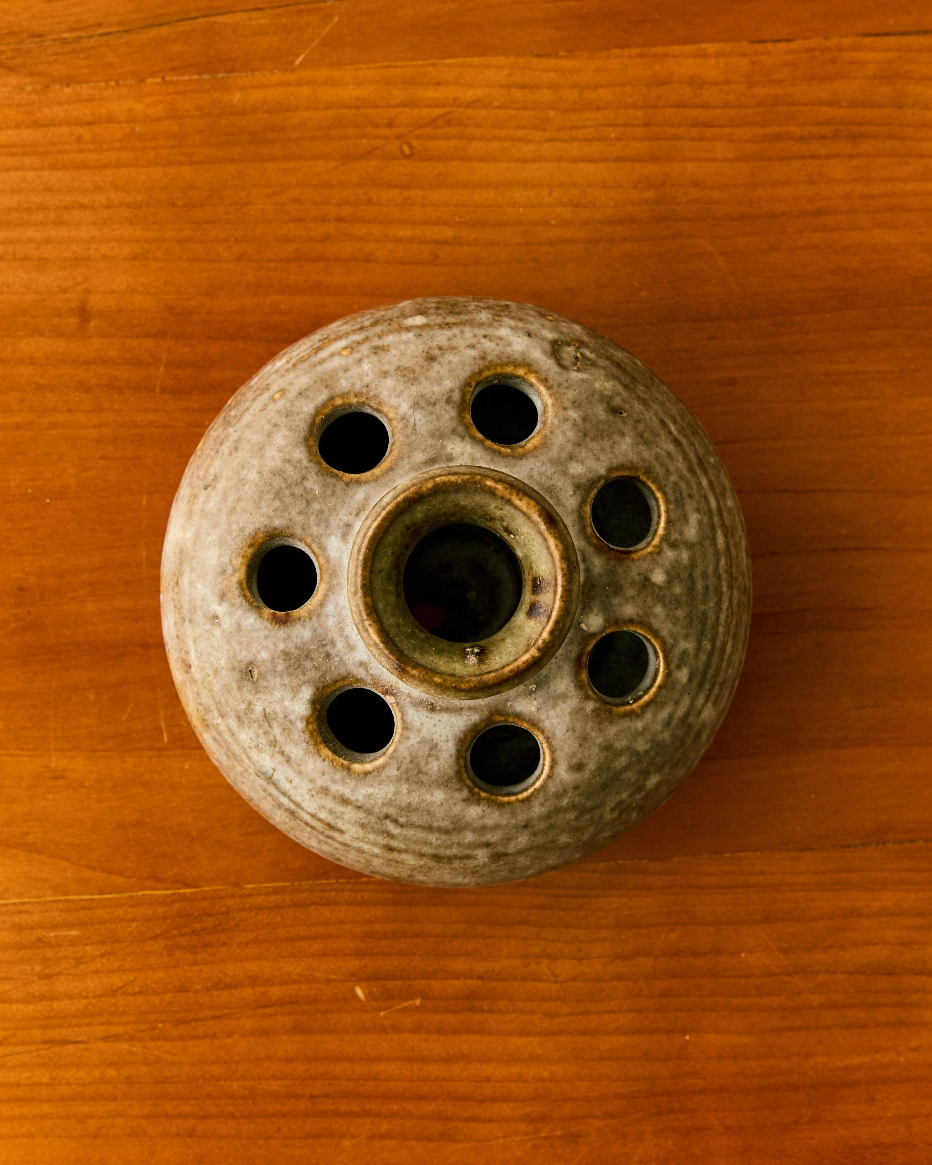MID CENTURY MODERN FROG VASE - Image 6